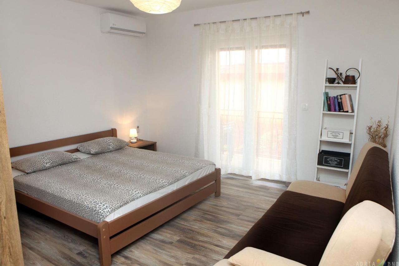 Nice Apartment Near The Sea Es3 Умаг Екстериор снимка