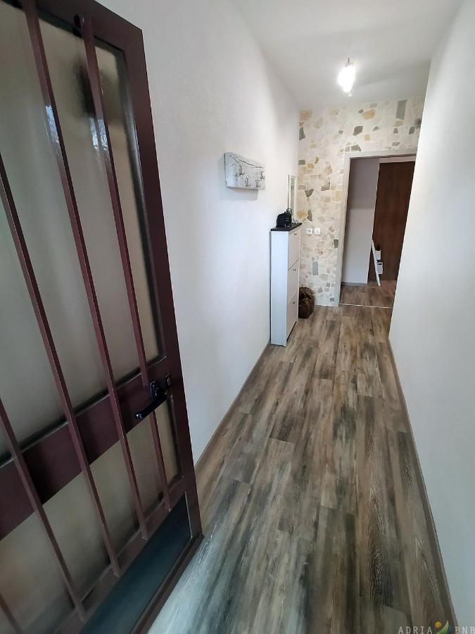 Nice Apartment Near The Sea Es3 Умаг Екстериор снимка