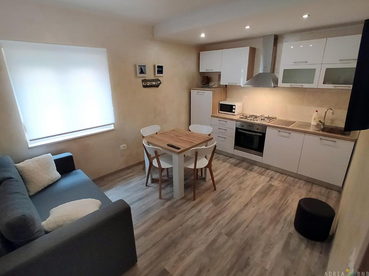 Nice Apartment Near The Sea Es3 Умаг Екстериор снимка