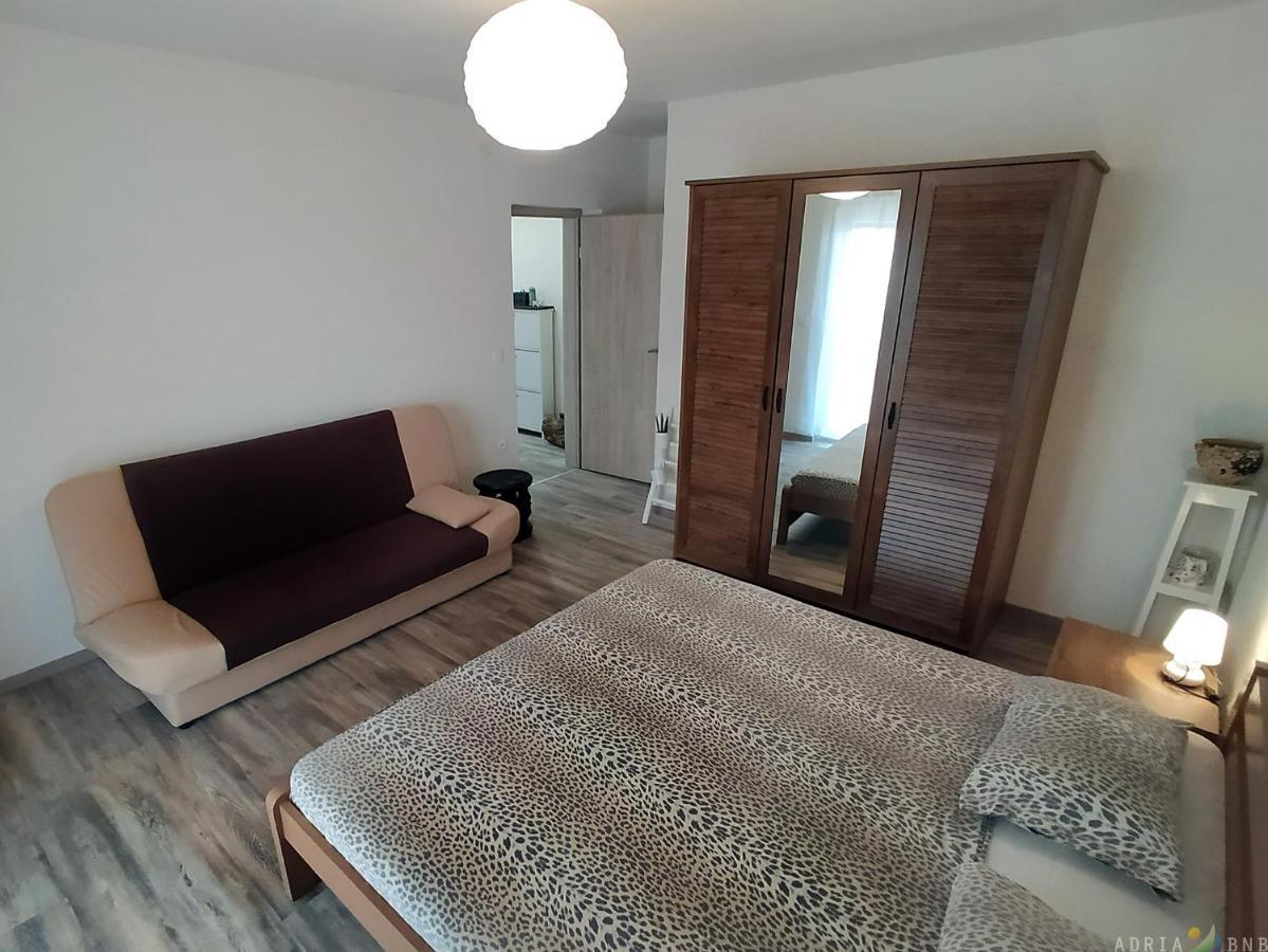 Nice Apartment Near The Sea Es3 Умаг Екстериор снимка
